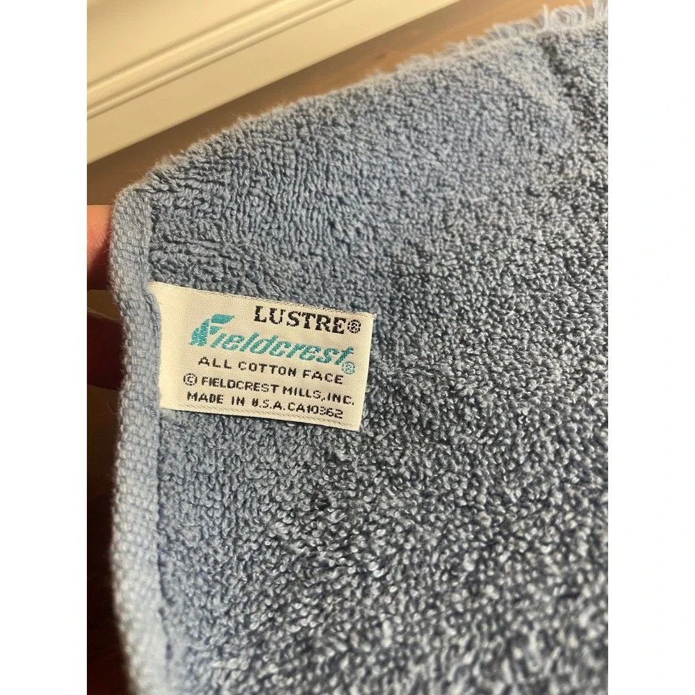 Vintage Fieldcrest Lustre Blue Cotton Hand Towel White Lace Ruffle Trim Fringe